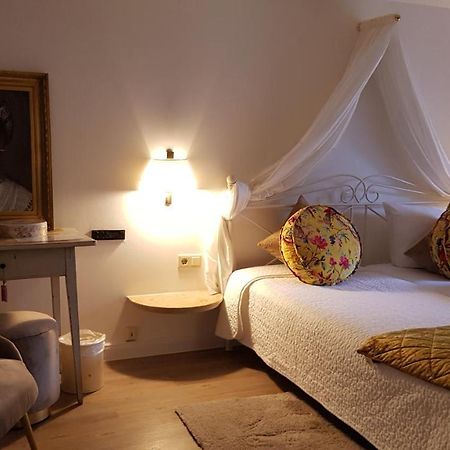 Das Kleine Hotel Iphofen, Fruehstueckszauber, No Waste, Nachhaltig, Nahe Aller Weingueter, Knauf Gips Kg Und Connekt, Kleines Secret Mit Garten & Terrassen, Tv Mirrorring, 55" Tv, Fine Dining, Hunde Willkommen 외부 사진