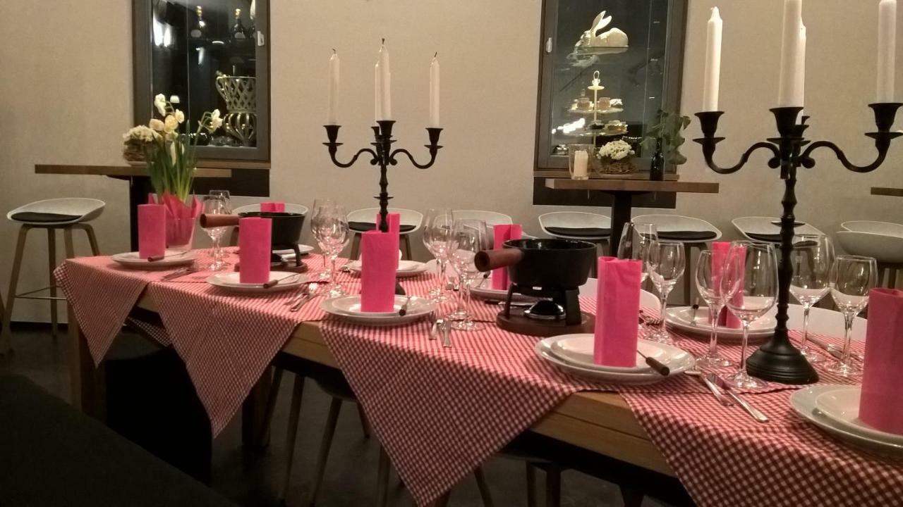 Das Kleine Hotel Iphofen, Fruehstueckszauber, No Waste, Nachhaltig, Nahe Aller Weingueter, Knauf Gips Kg Und Connekt, Kleines Secret Mit Garten & Terrassen, Tv Mirrorring, 55" Tv, Fine Dining, Hunde Willkommen 외부 사진