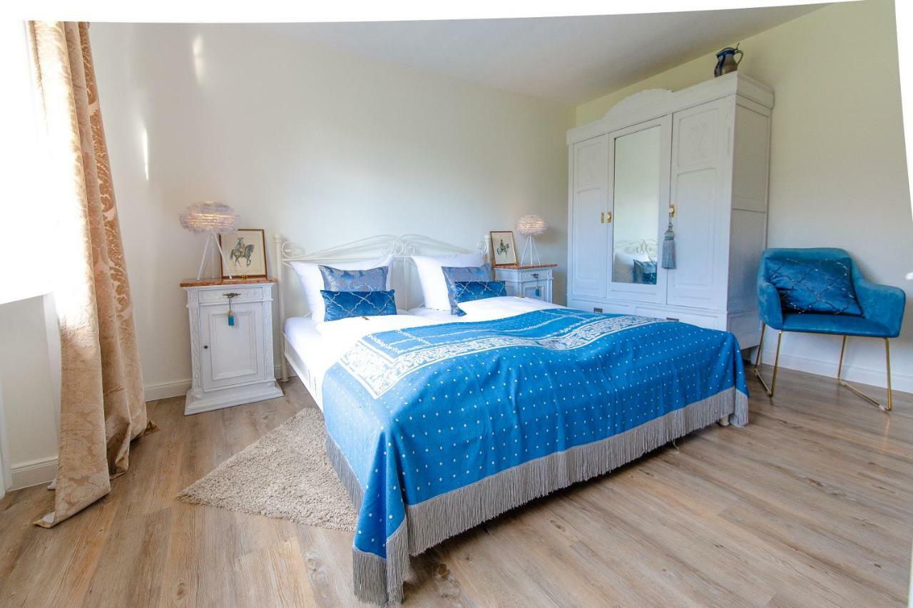 Das Kleine Hotel Iphofen, Fruehstueckszauber, No Waste, Nachhaltig, Nahe Aller Weingueter, Knauf Gips Kg Und Connekt, Kleines Secret Mit Garten & Terrassen, Tv Mirrorring, 55" Tv, Fine Dining, Hunde Willkommen 외부 사진